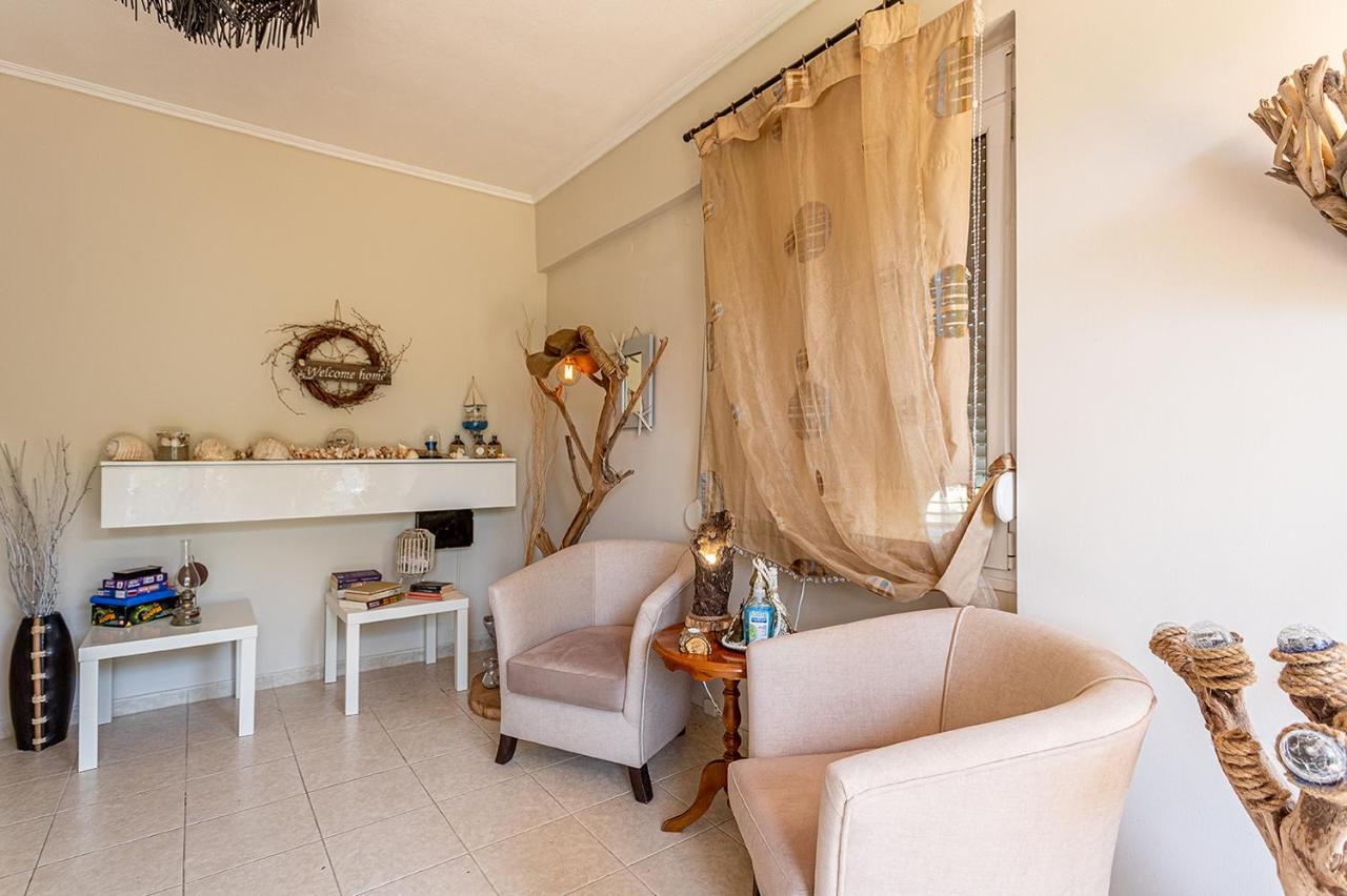 Danae Comfort Living Pefkochori Esterno foto