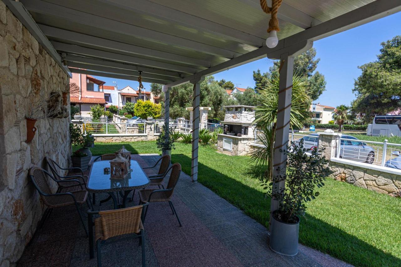 Danae Comfort Living Pefkochori Esterno foto