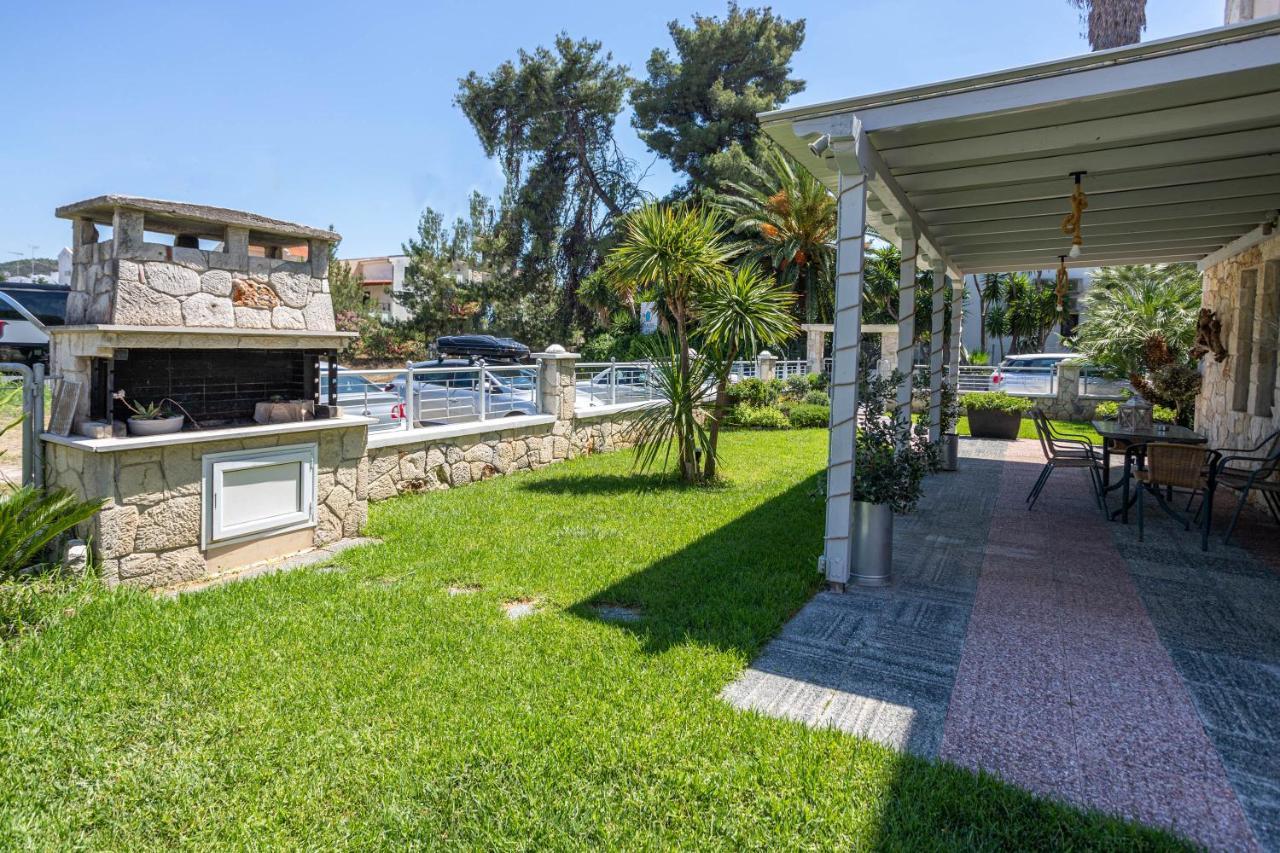 Danae Comfort Living Pefkochori Esterno foto